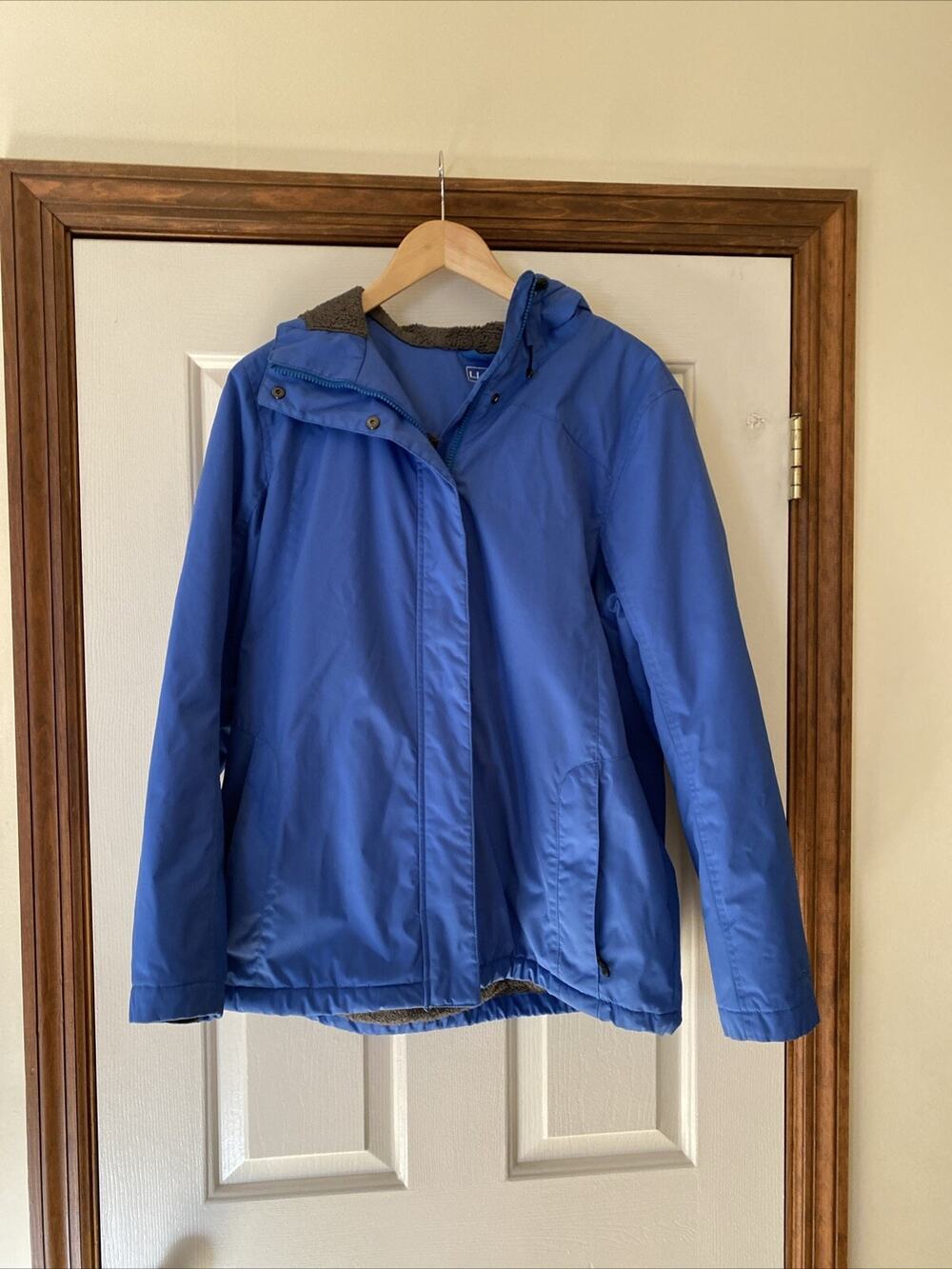 LL Bean Winter Warmer Jacket L Light Blue Fleece Lined Hooded Coat Misses 271136